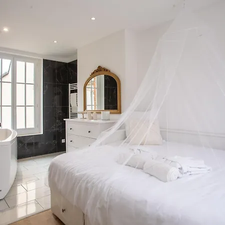 L'amour Vrai - -t2 Elegant Et Romantique Lägenhet Abbeville