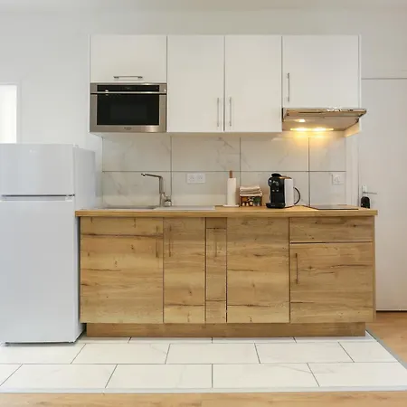 L'amour Vrai - -t2 Elegant Et Romantique Apartment